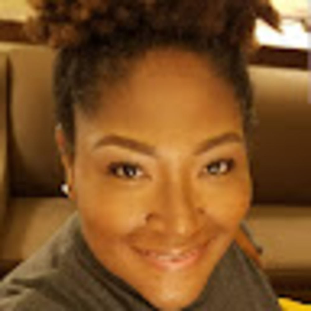 Meet your Posher, Dana